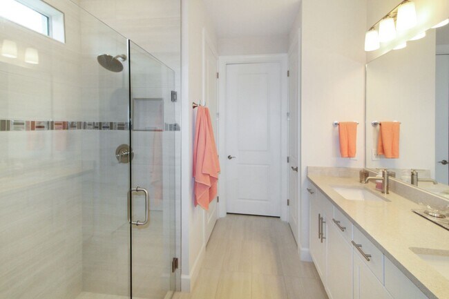 Building Photo - 9884 Bright Water Dr
