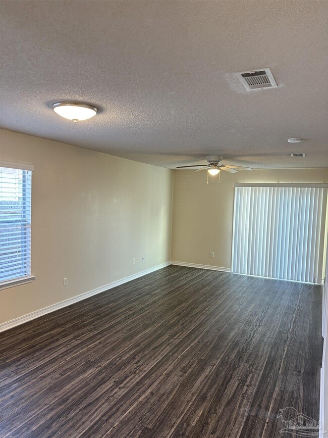 Building Photo - 1031 Antigua Cir