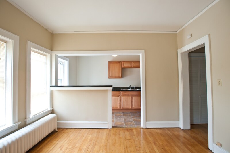 Building Photo - 1603 N Van Buren St
