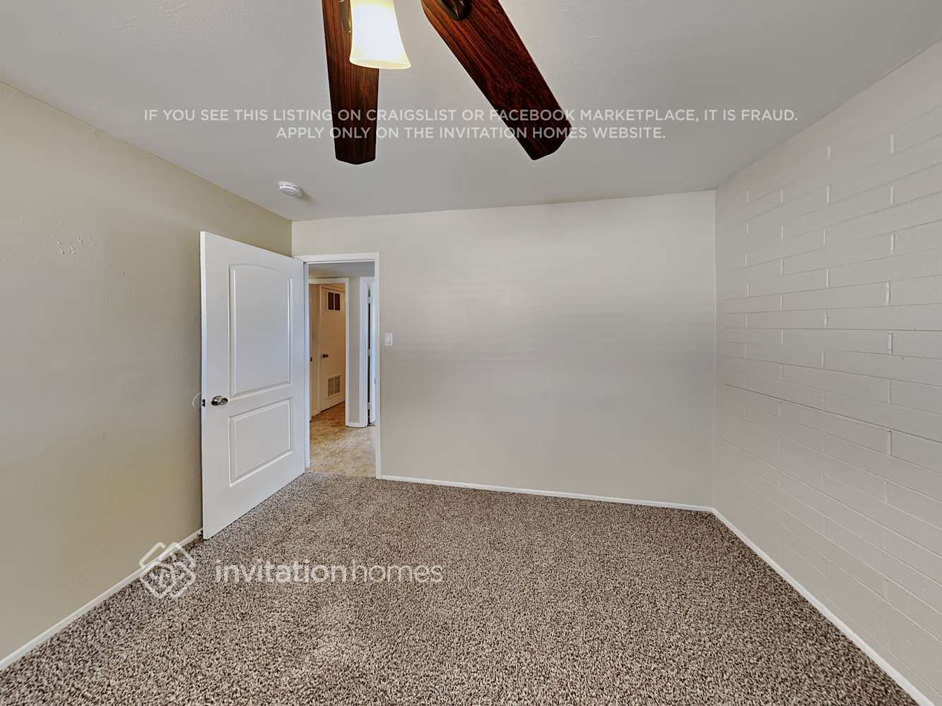 Building Photo - 5849 N 62nd Dr