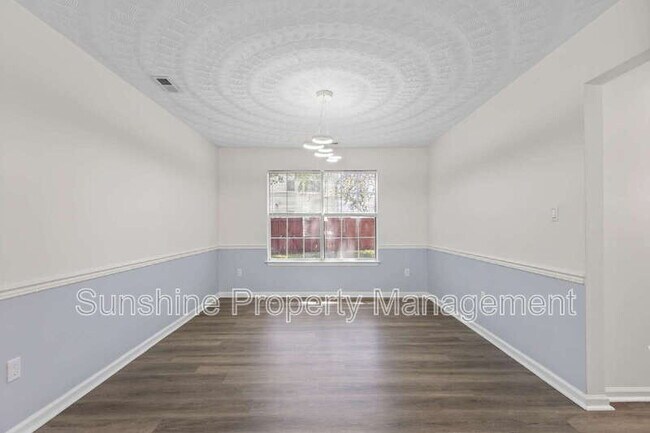 Building Photo - 911 Bellgate Ct