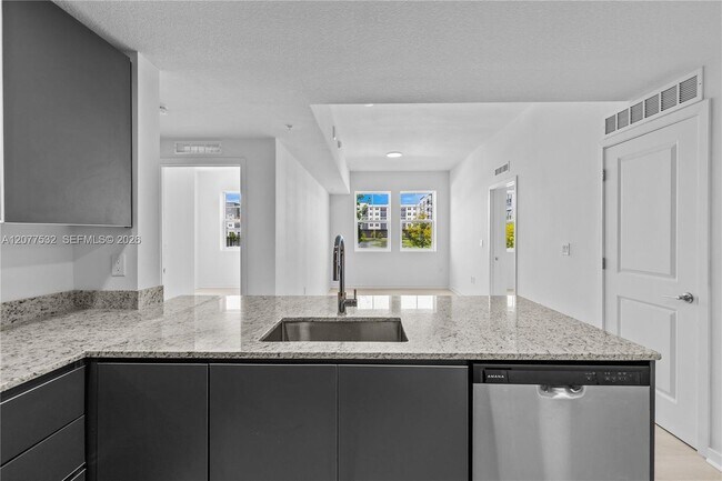 Building Photo - 5579 Millennia Park Dr