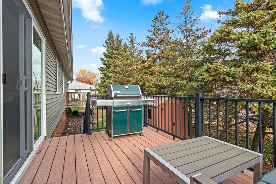 Building Photo - 2804 W Spencer St