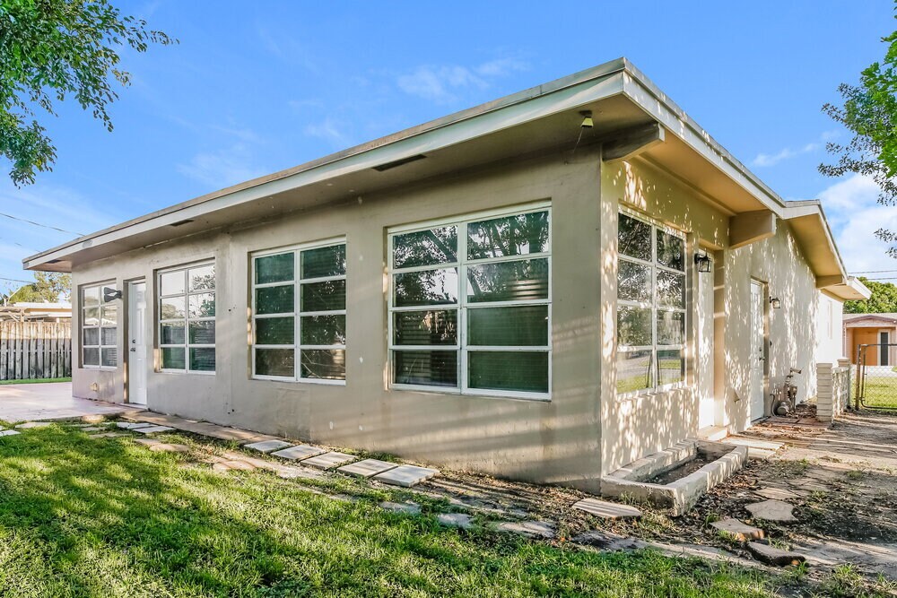 Building Photo - 7891 NW 14th St