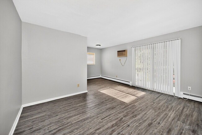 Building Photo - 3505 Telford St