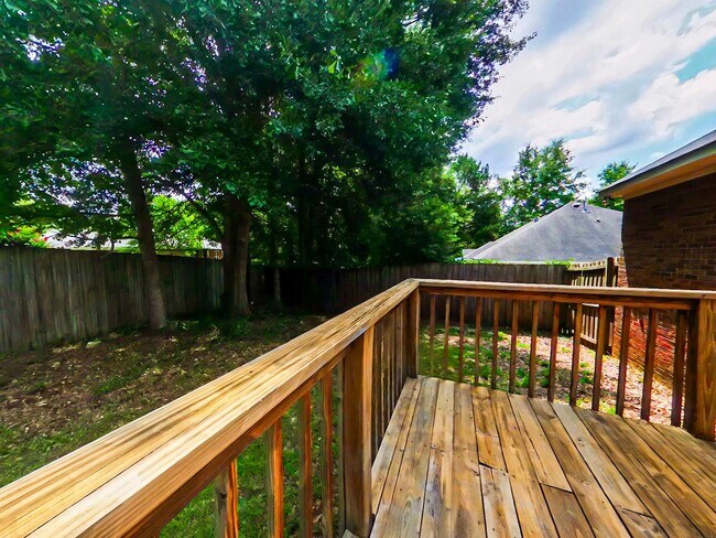 Building Photo - Grovetown Home!