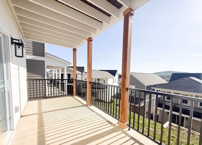 Building Photo - Available August 1: 4-Bedroom Townhome at Highbury + Summer Special Perks