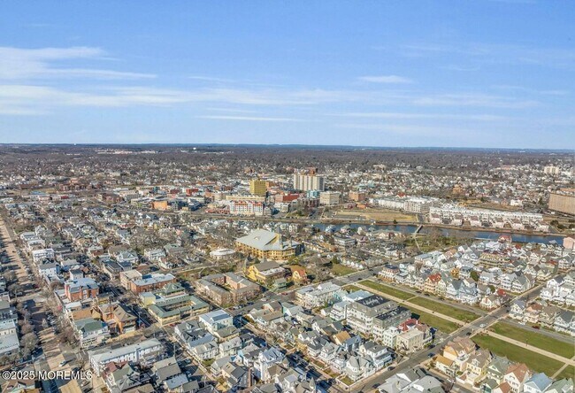 Building Photo - 84 Cookman Ave