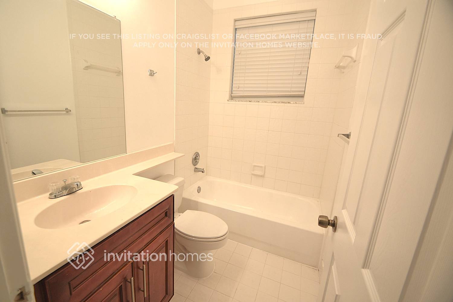 Building Photo - 7704 Thornlee Dr