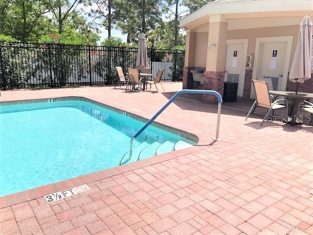 Building Photo - 1506 Hillview Ln