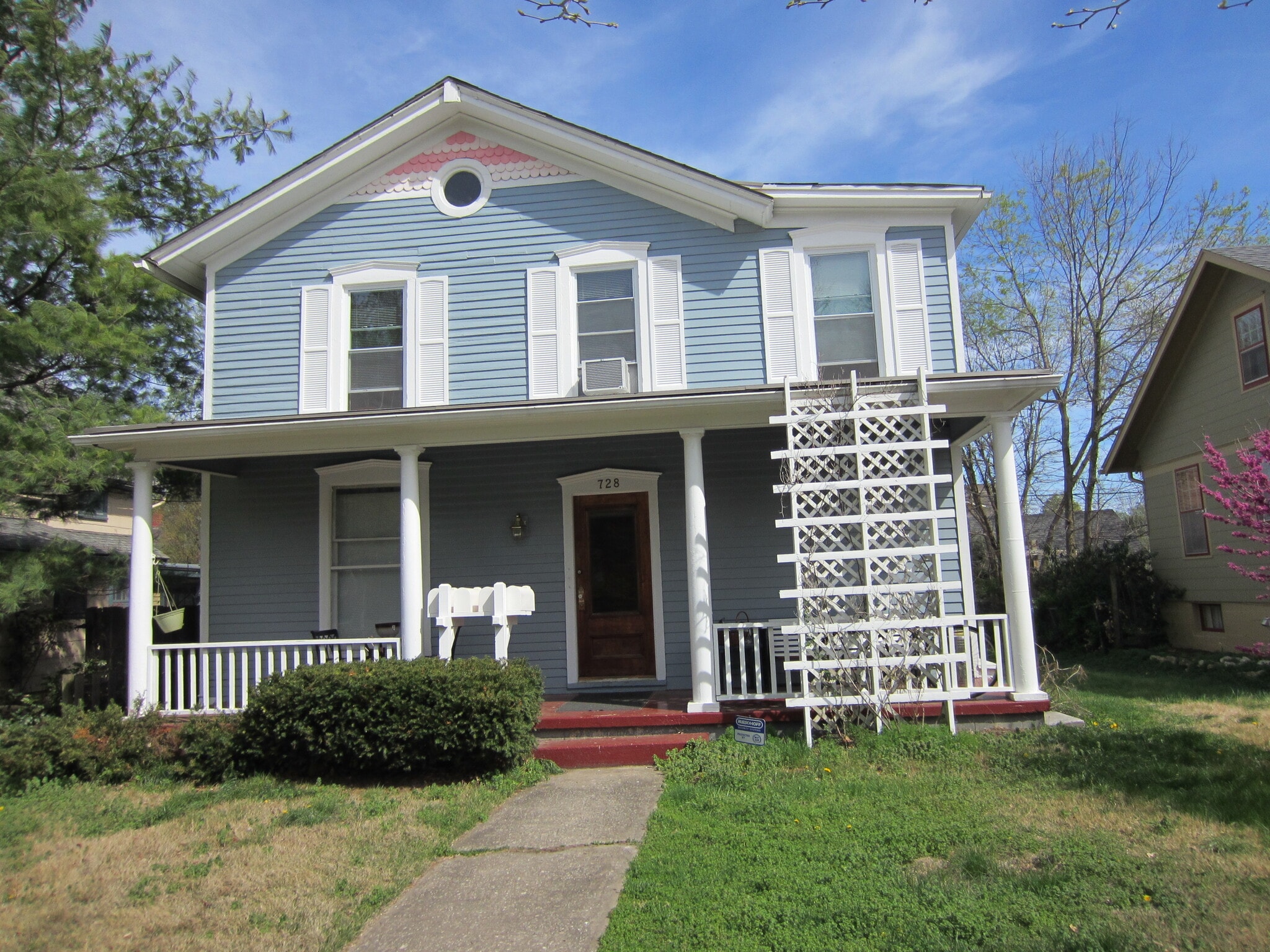 Building Photo - 728 Ohio St