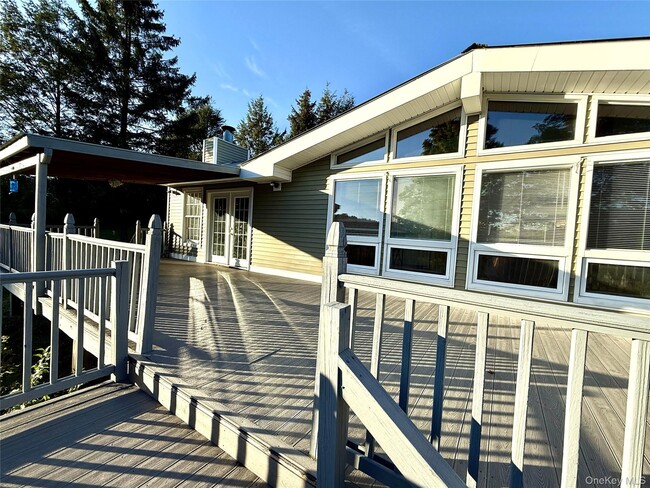 Building Photo - 202 Holsapple Rd