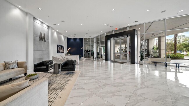 Building Photo - 5925 Almeda Rd