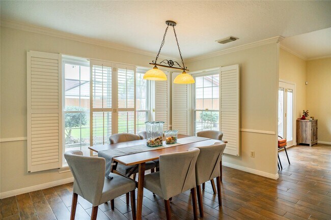 Building Photo - 18310 Spellbrook Dr