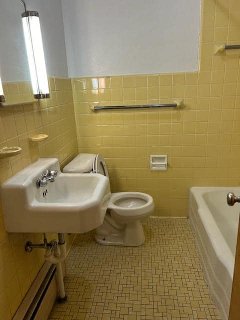 Building Photo - 126 E Fairmount Ave