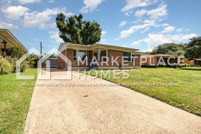 Building Photo - 9308 Lindaro Ln