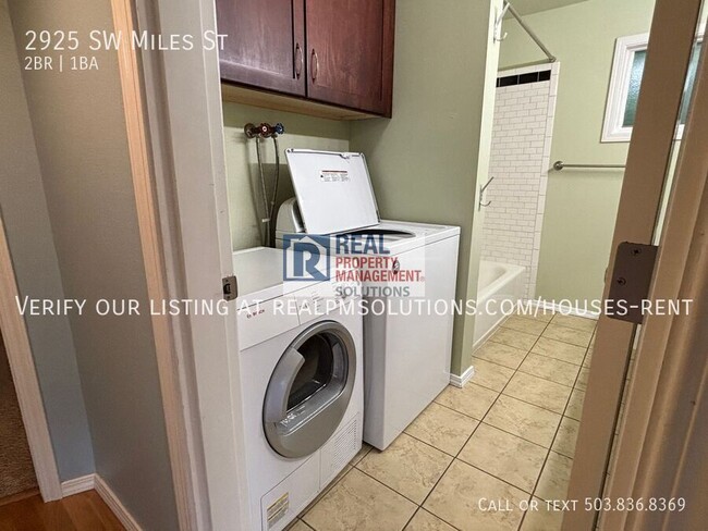 Building Photo - 2925 SW Miles St