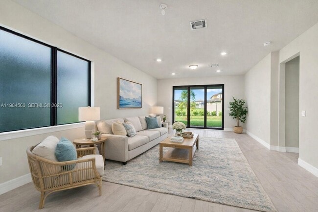 Building Photo - 8185 Tailshot Ct