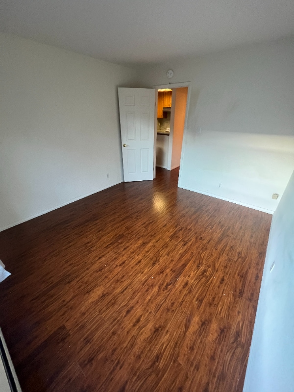 Building Photo - 213 Boardwalk Pl