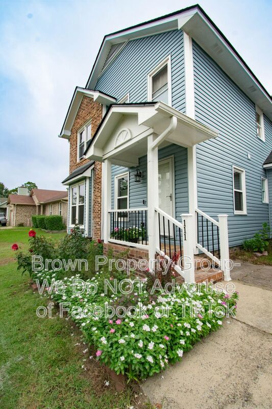 Building Photo - 111 Kristin Ave