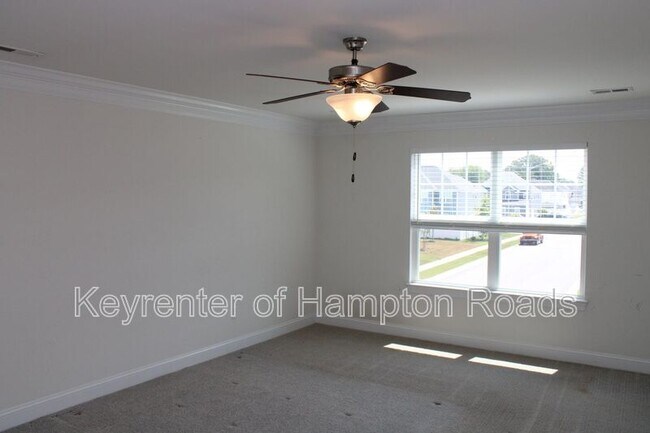 Building Photo - 1016 Beachstone Quay
