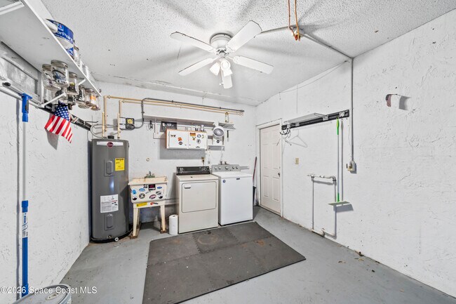 Building Photo - 1030 Ashley Ave