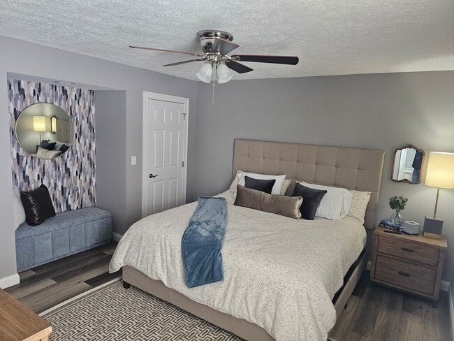 Building Photo - Family Friendly Home With Pool In Greensburg, IN