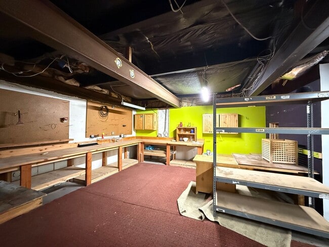 Building Photo - Beautiful mountain home now available in Kamas, UT