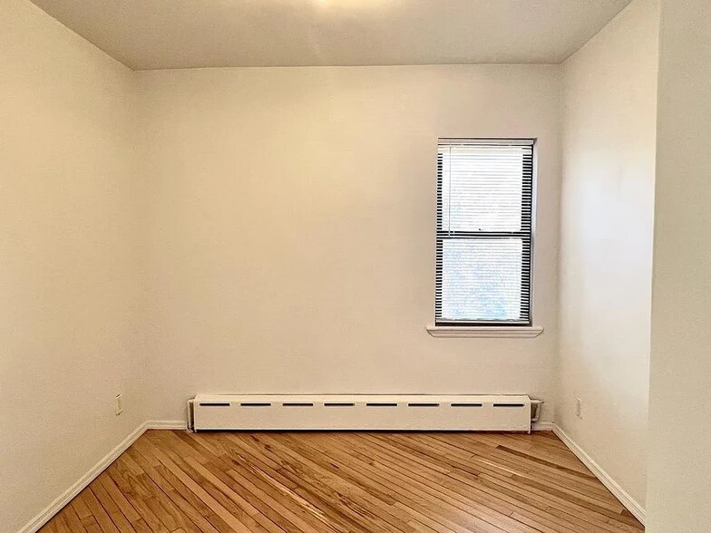 Building Photo - 2249 37th St