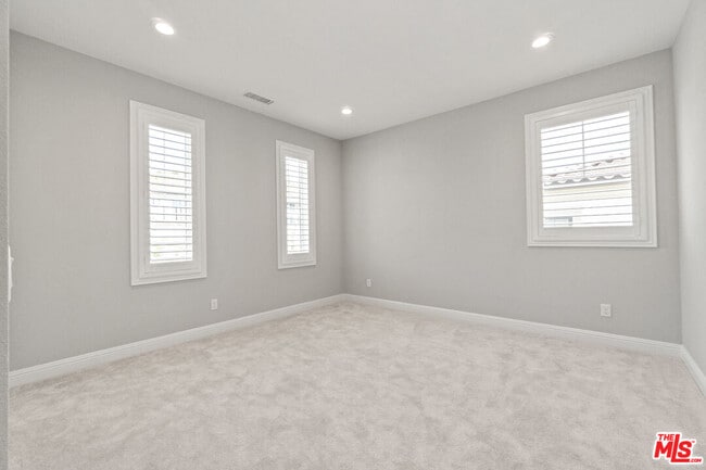 Building Photo - 20348 Marlow Ln