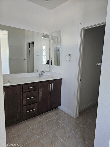 Building Photo - 32412 Tannat Dr