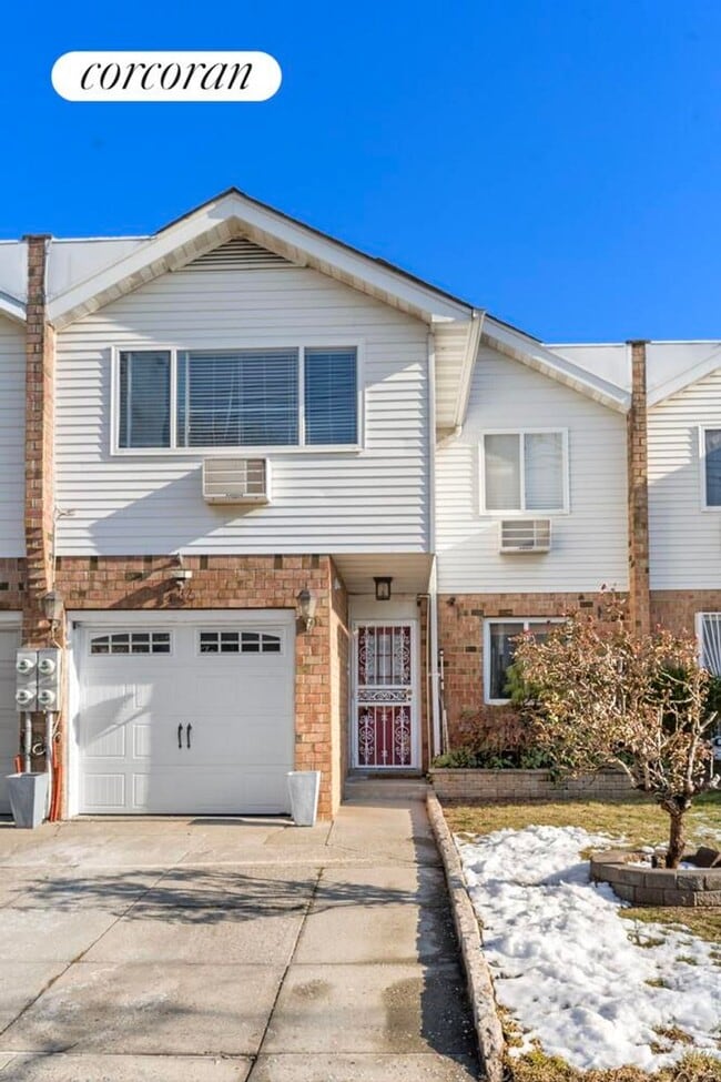 Building Photo - 336 Howe Ave