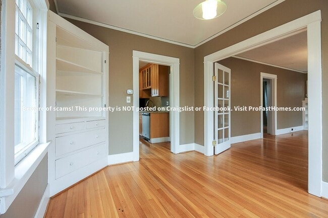 Building Photo - 4626 NE 29th Ave