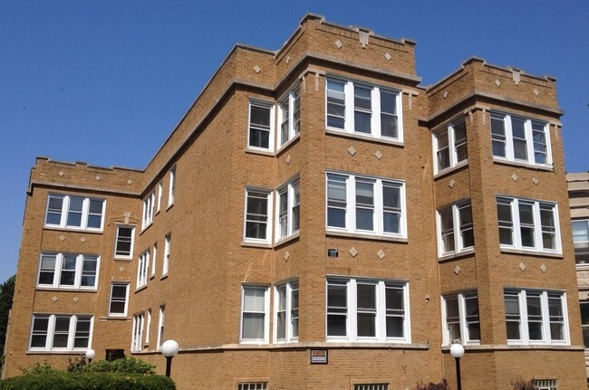 4816 N Wolcott, Unit 4818-3, Chicago, IL 60640 - 4816 N Wolcott Ave