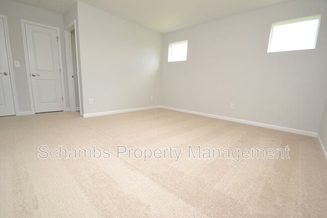 Building Photo - 1226 Bessie Ct