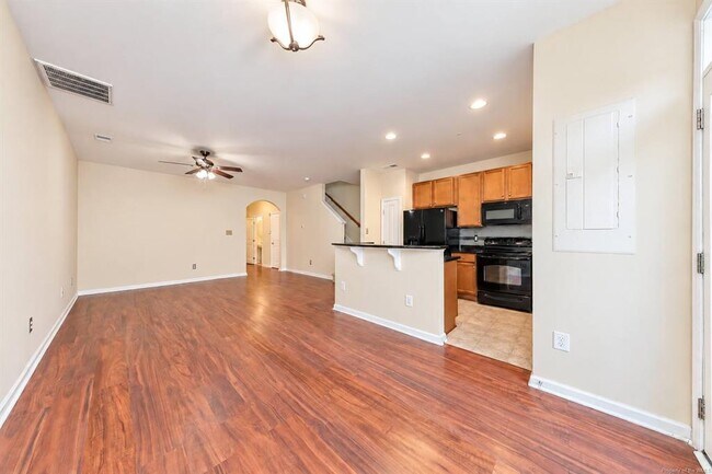 Building Photo - 3474 Westham Ln