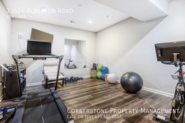 Building Photo - 13626 Alderton Rd