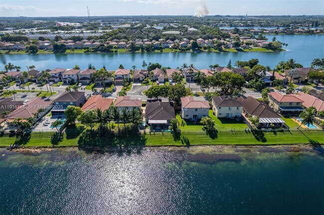 Building Photo - 12101 SW 135th Terrace