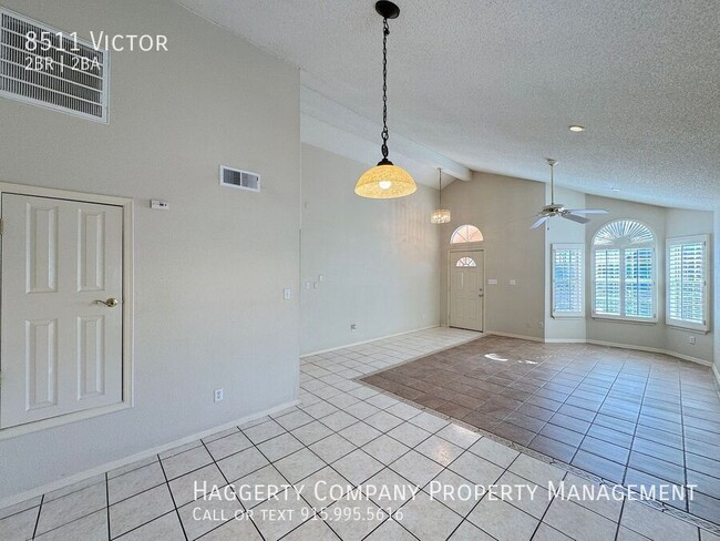 Building Photo - 8511 Victor-