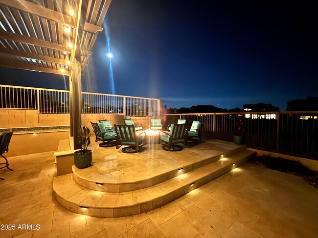 Building Photo - 7637 E Tasman Cir