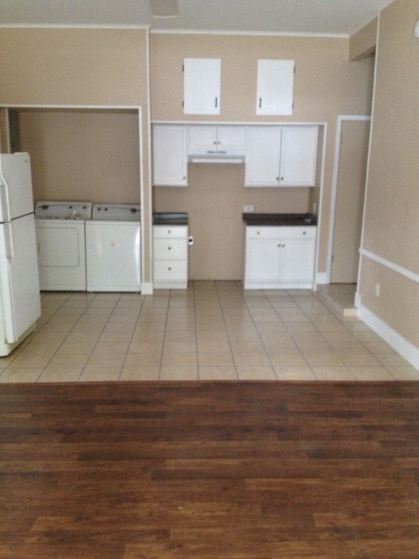 Building Photo - 202 Canal Ln