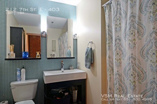 Building Photo - Amazing 1 Bedroom Loft in Lowertown!!!