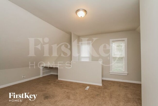 Building Photo - 374 Jay St