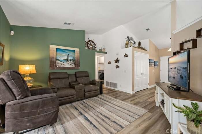 Building Photo - 31141 Vía Gilberto