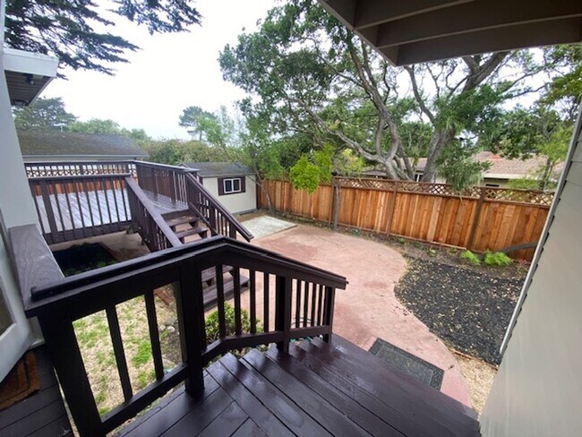 Building Photo - 340 Bishop Ave