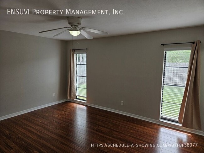 Building Photo - 16009 Marshfield Dr