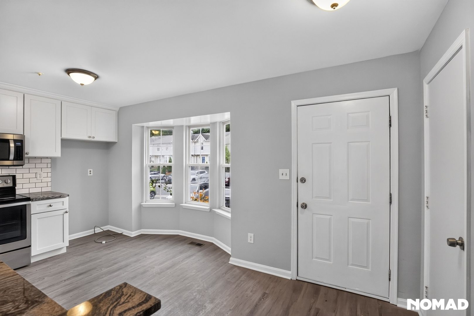 Building Photo - 12145 Sugar Mill Cir