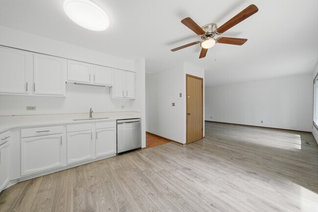 Building Photo - 152 Dunbar Ln