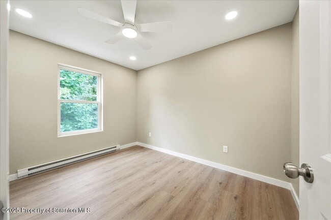 Building Photo - 820-822-822 Delaware St