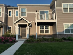 Building Photo - 4347 Chelsea Mnr Cir